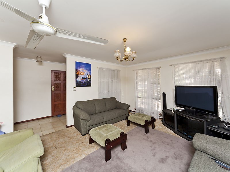 304 Railway Parade, East Cannington WA 6107