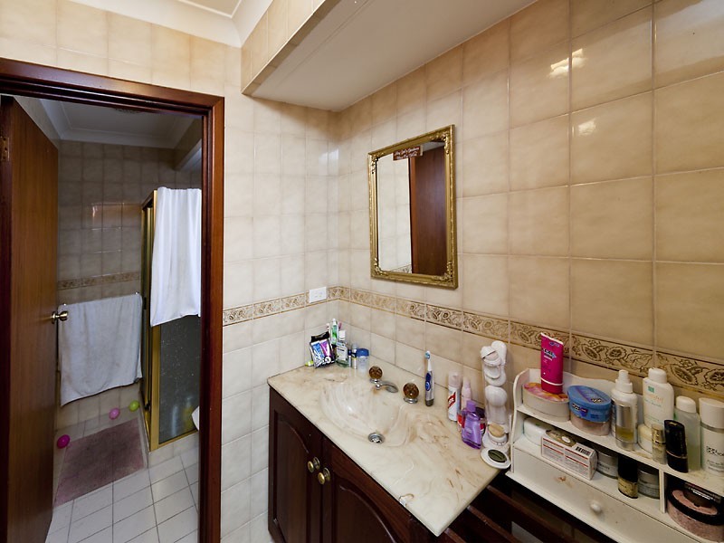 304 Railway Parade, East Cannington WA 6107