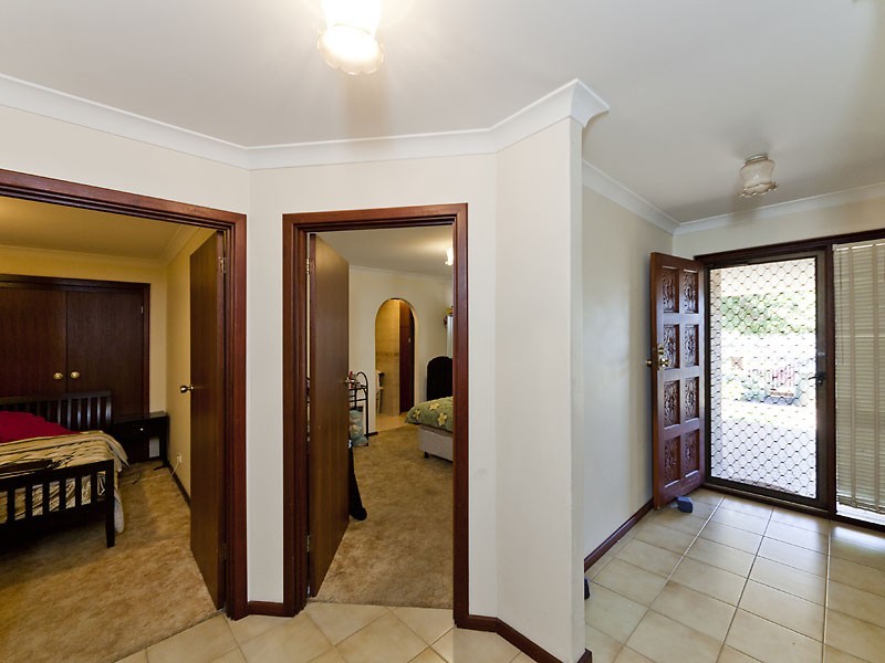 304 Railway Parade, East Cannington WA 6107
