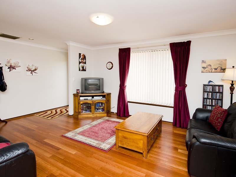 4/66 Barbican Street West, Shelley WA 6148