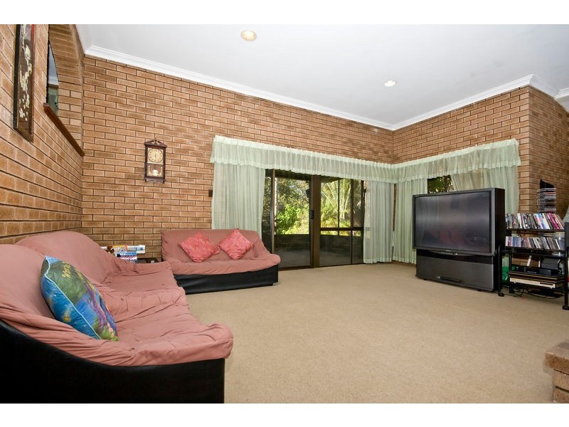 25 Surrey Road, Wilson WA 6107
