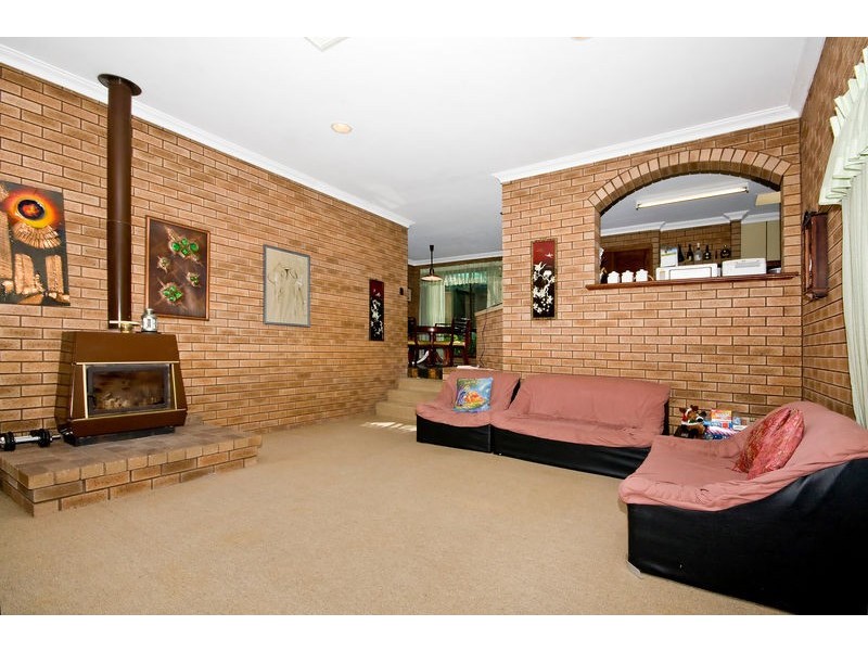 25 Surrey Road, Wilson WA 6107