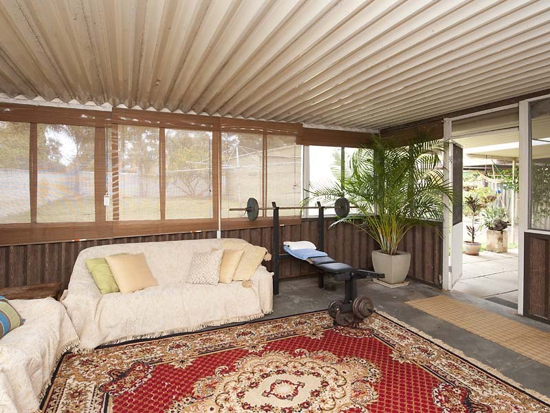 8  Coulson Street, Wilson WA 6107