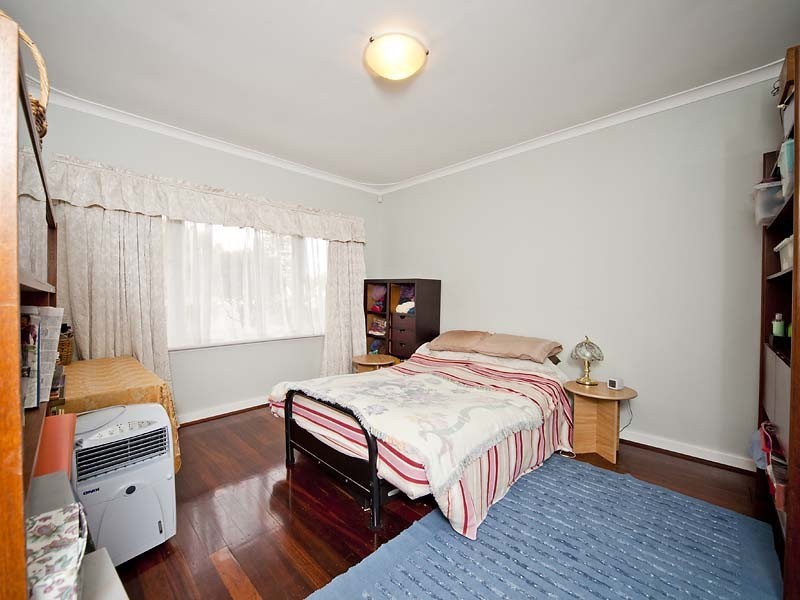 47A Victoria Street, St James WA 6102