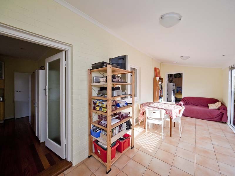 47A Victoria Street, St James WA 6102