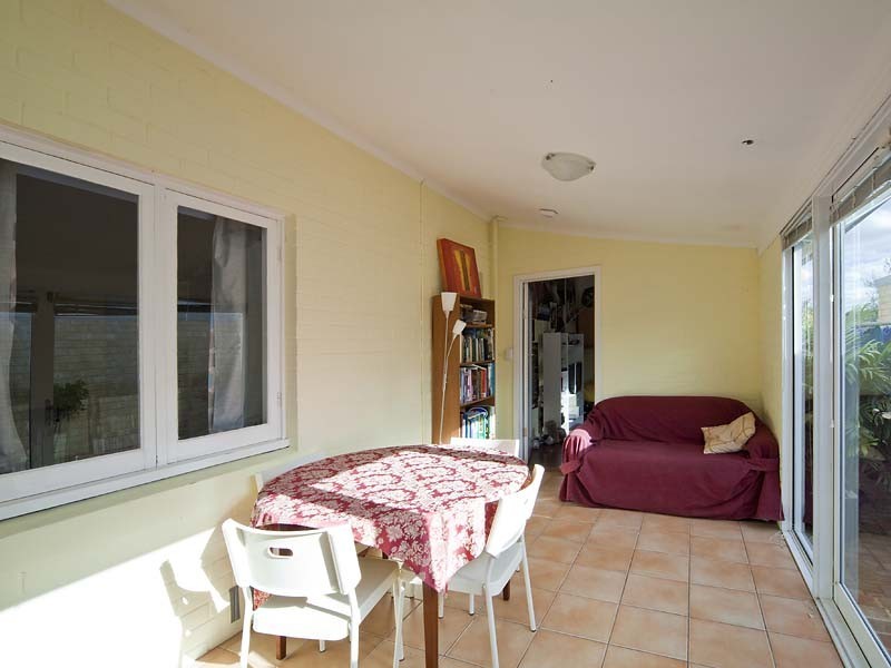 47A Victoria Street, St James WA 6102