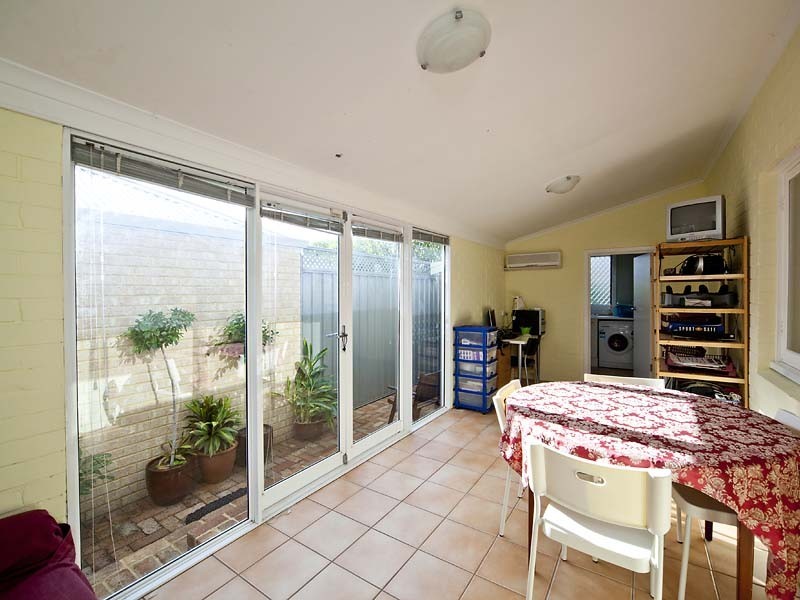 47A Victoria Street, St James WA 6102