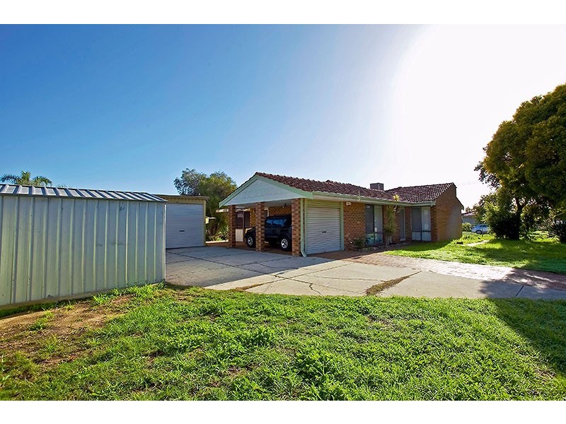 2 Farrawa Close, Cannington WA 6107