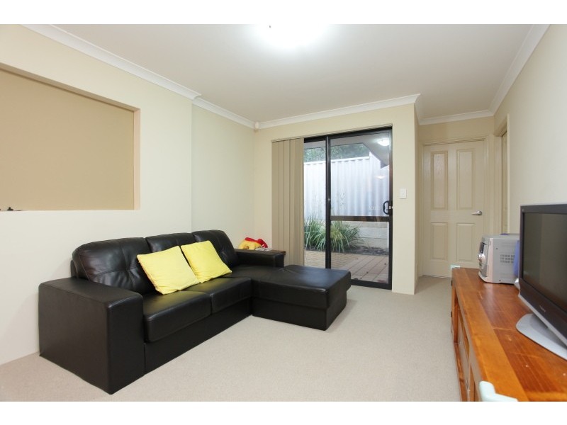 7/42 Norman Street, St James WA 6102