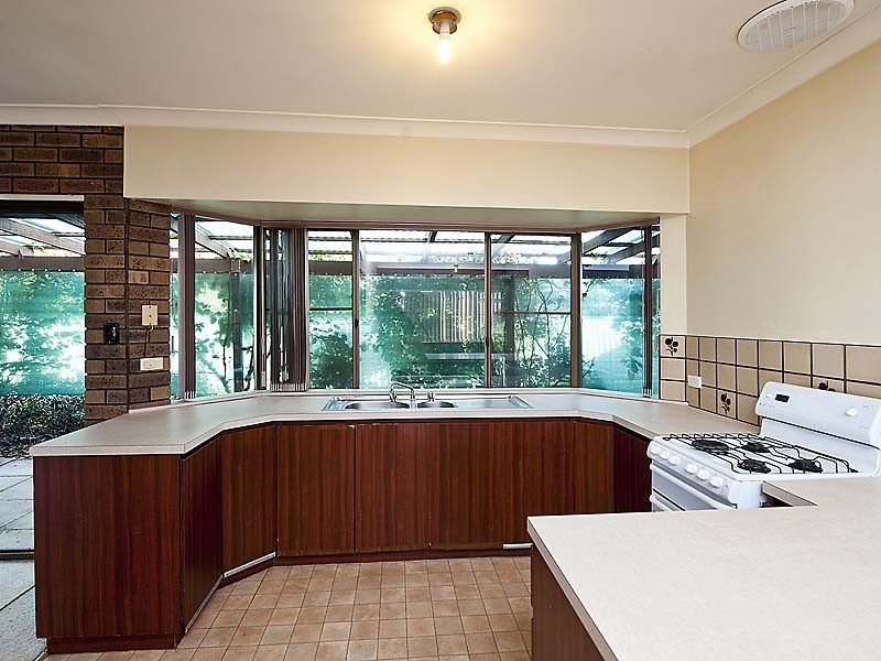 12A Lansby Court, Riverton WA 6148