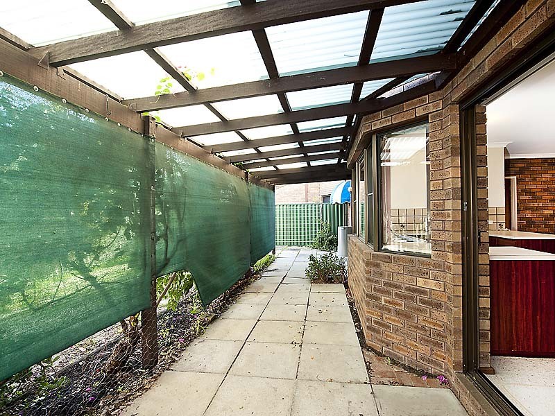 12A Lansby Court, Riverton WA 6148