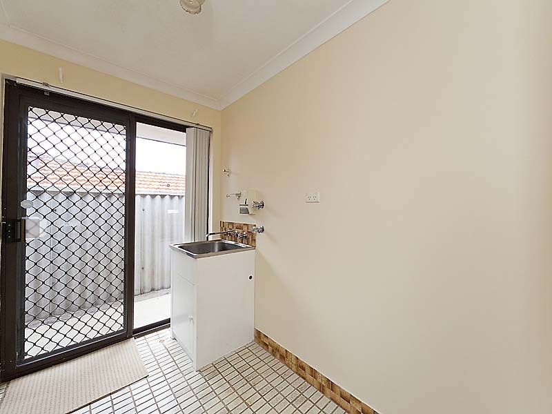 27  Farleigh Drive, Willetton WA 6155