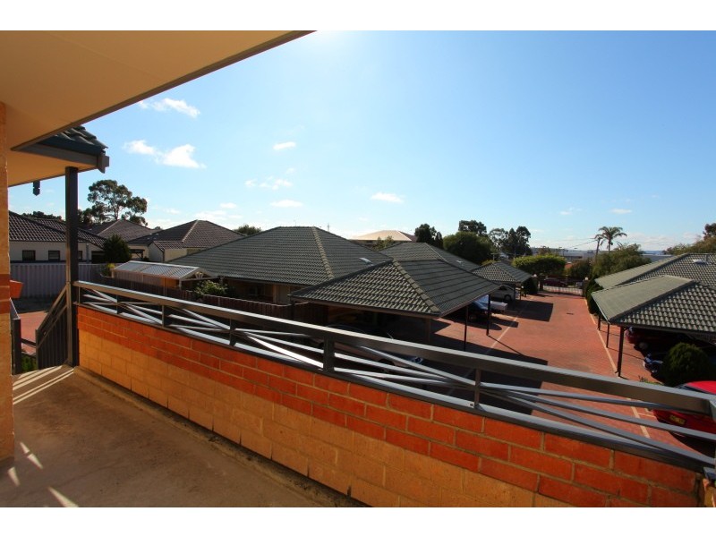 14/9 Norman Street, St James WA 6102