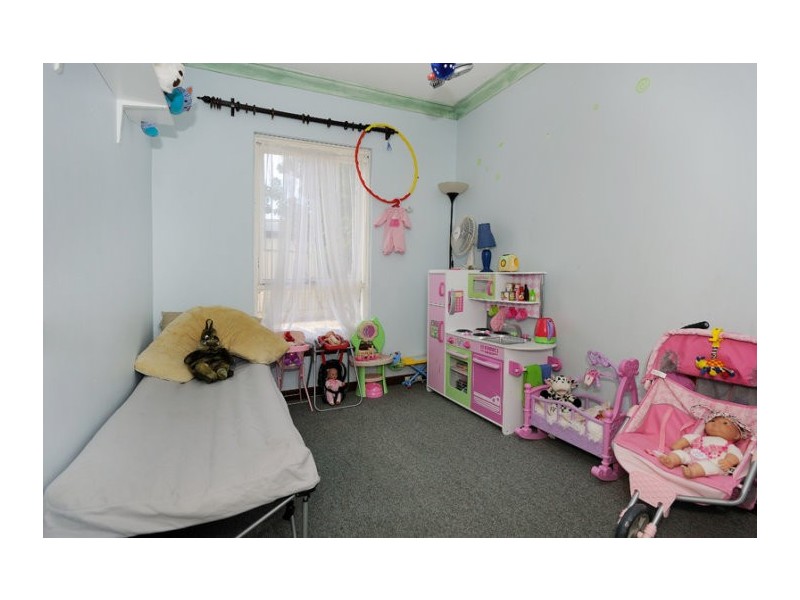25 Abercorn Road, Forrestfield WA 6058