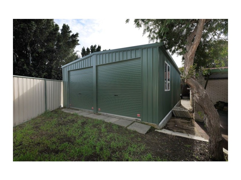 25 Abercorn Road, Forrestfield WA 6058