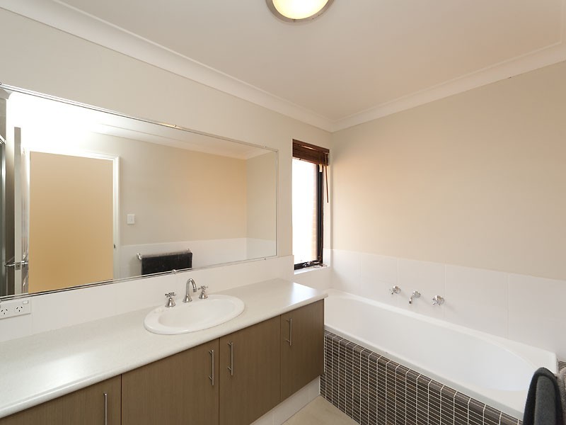 240B Ewen Street, Woodlands WA 6018