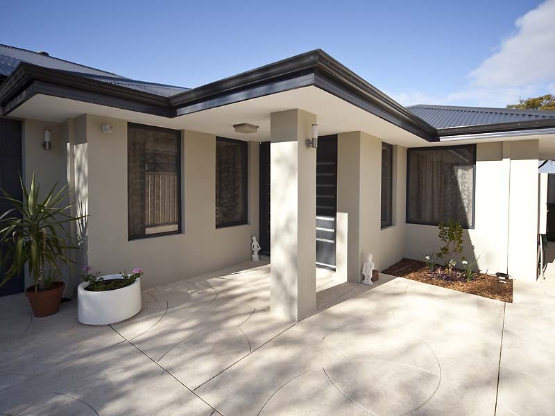 42A Hooson Way, Wilson WA 6107