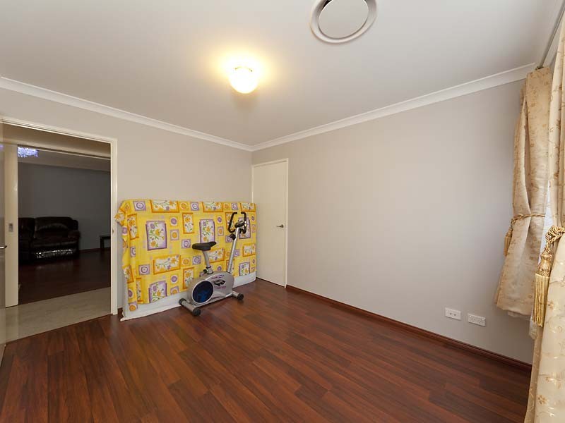 42A Hooson Way, Wilson WA 6107