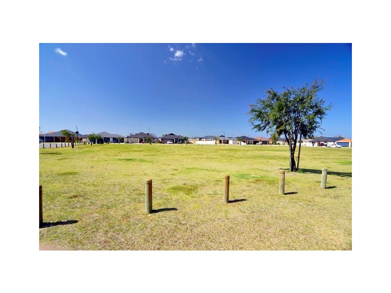 1 Everglades Link, Bertram WA 6167