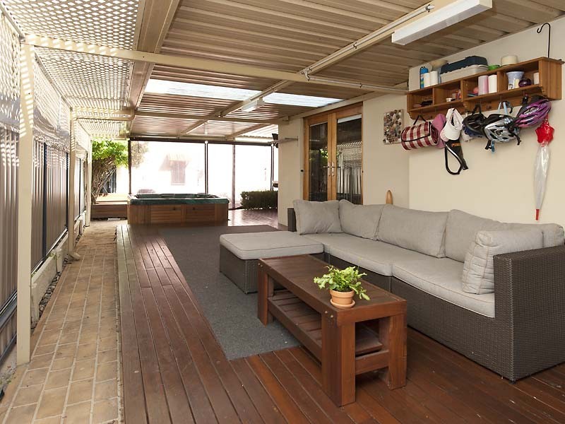 14A Chiswick Street, Riverton WA 6148