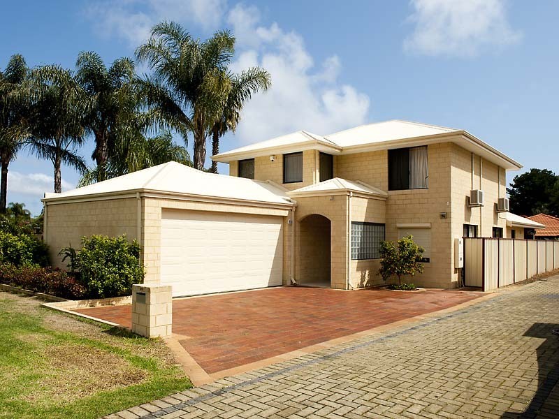 96 Gibbs Street, East Cannington WA 6107