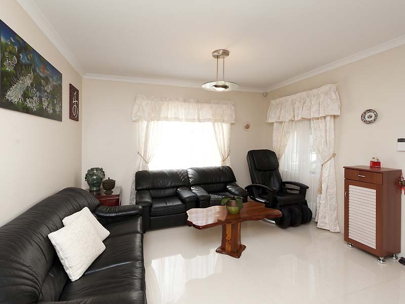 96 Gibbs Street, East Cannington WA 6107