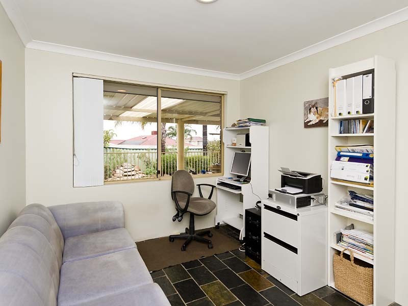 35 Treetop Circle, Canning Vale WA 6155