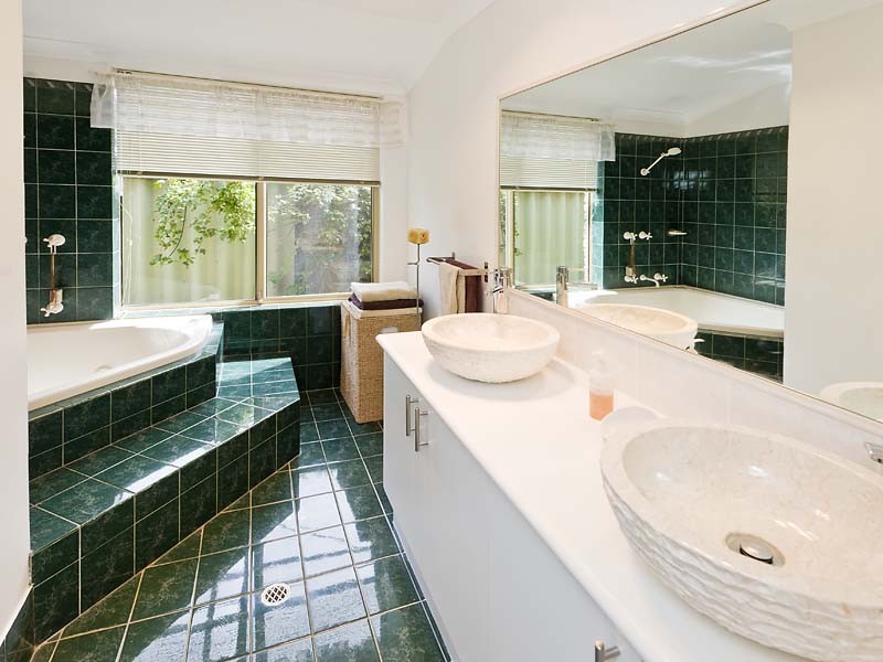 35 Treetop Circle, Canning Vale WA 6155