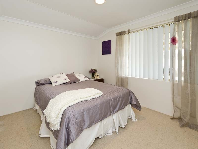 35 Treetop Circle, Canning Vale WA 6155