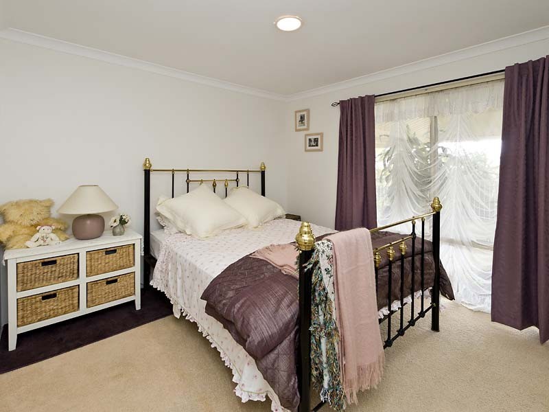 35 Treetop Circle, Canning Vale WA 6155