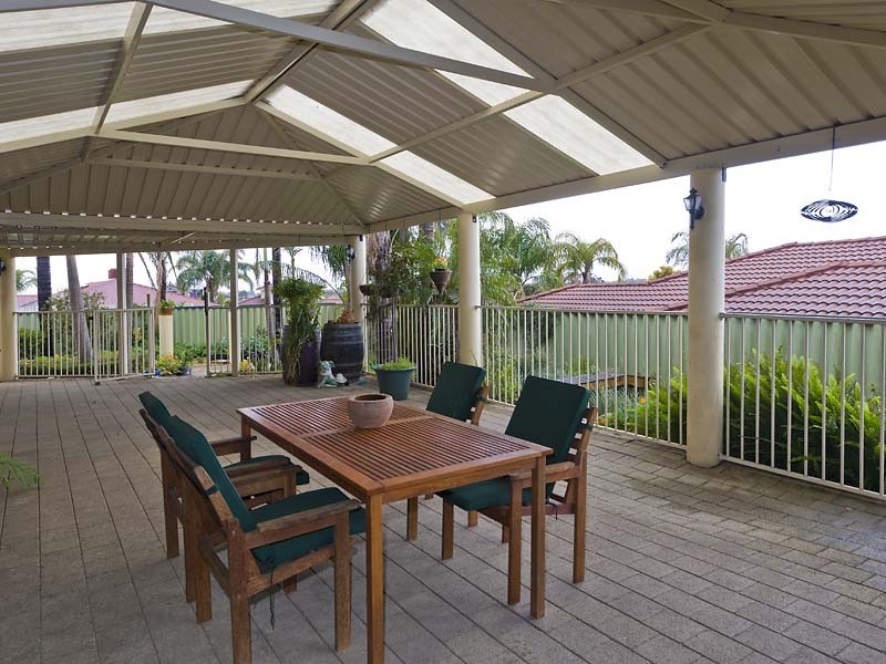 35 Treetop Circle, Canning Vale WA 6155