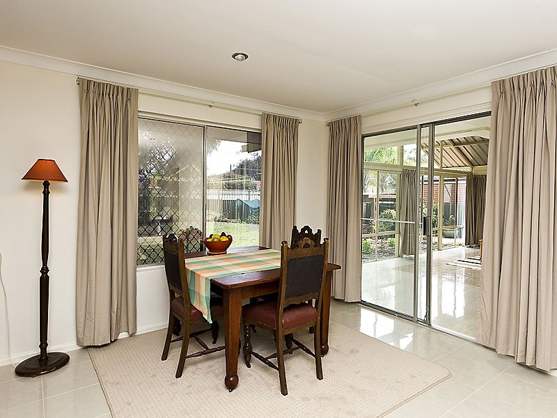 16 Colahan Way, Ferndale WA 6148