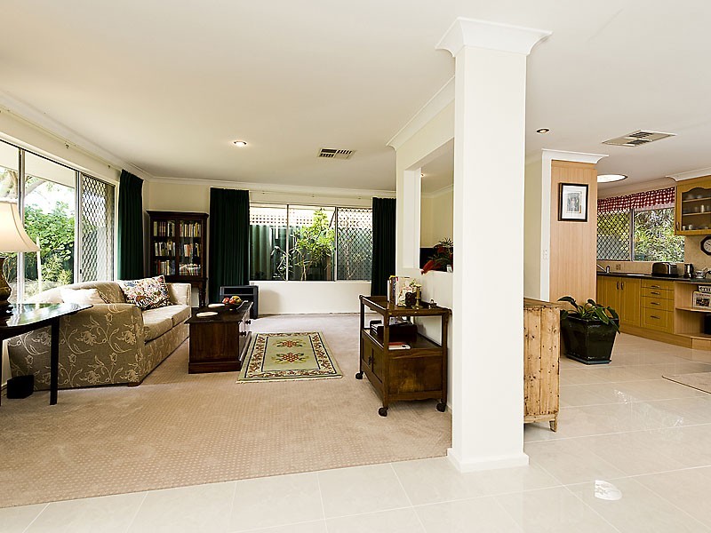 16 Colahan Way, Ferndale WA 6148