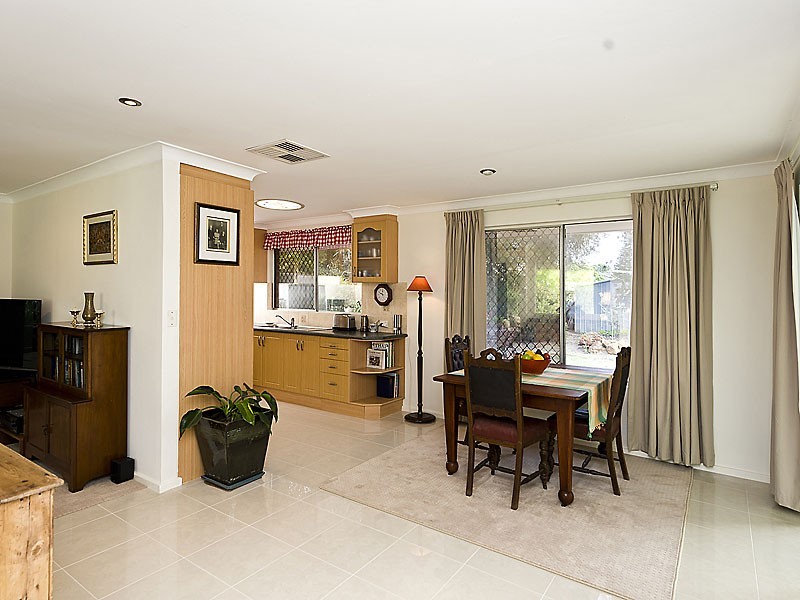 16 Colahan Way, Ferndale WA 6148