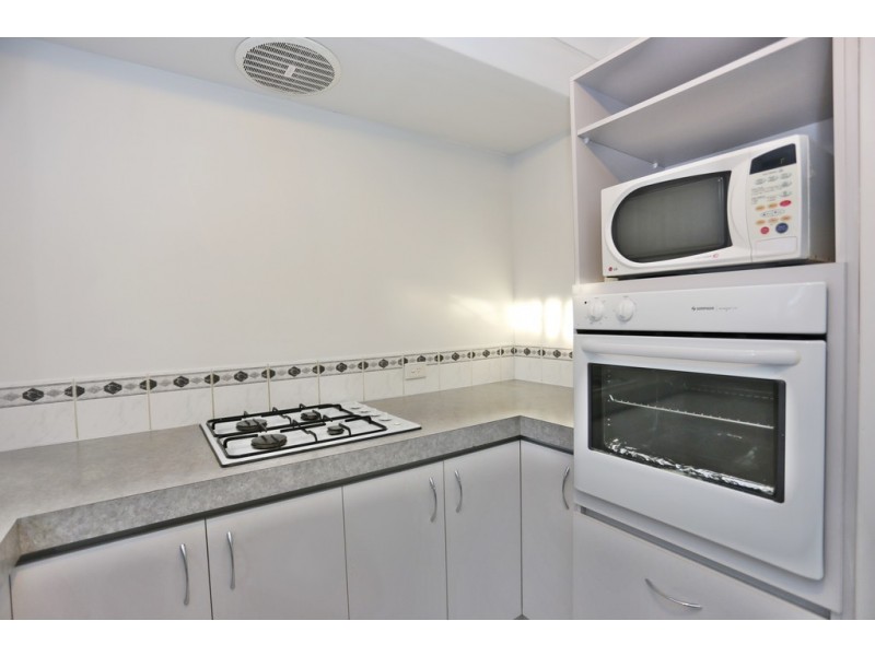 35B Hopkinson Way, Wilson WA 6107