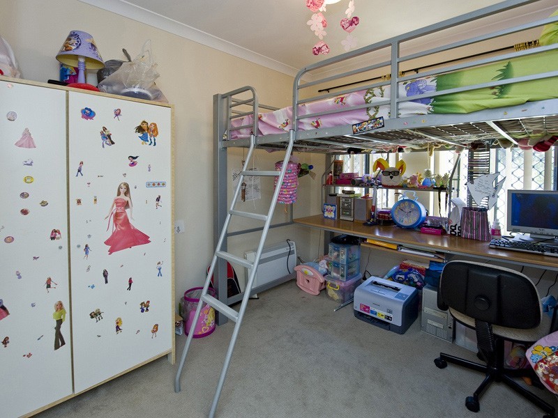 1/152 Treasure Road, Queens Park WA 6107