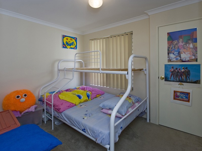 1/152 Treasure Road, Queens Park WA 6107