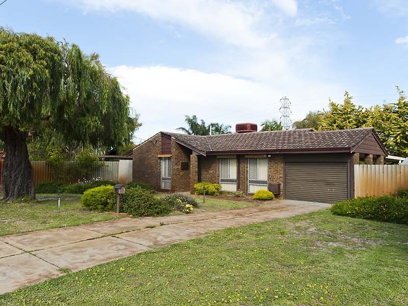 56 Periwinkle Way, Parkwood WA 6147