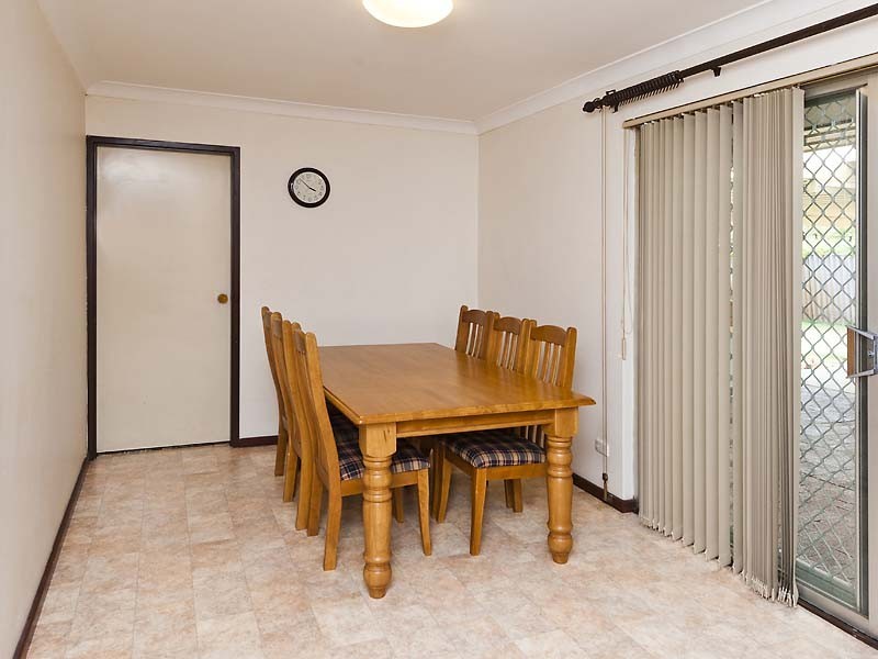 56 Periwinkle Way, Parkwood WA 6147