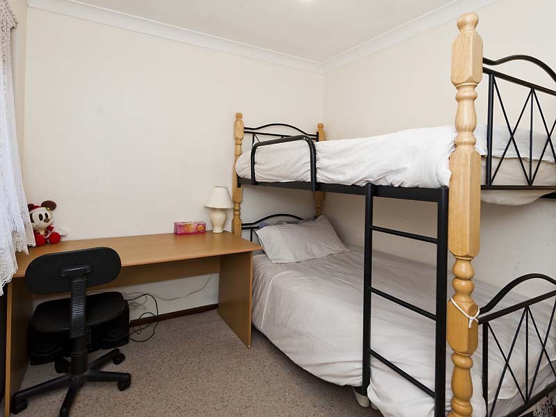 56 Periwinkle Way, Parkwood WA 6147