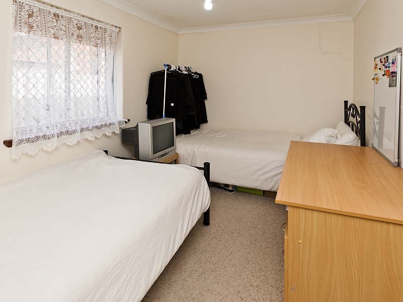 56 Periwinkle Way, Parkwood WA 6147