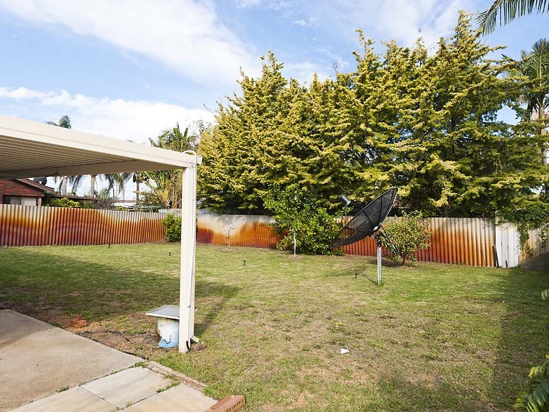 56 Periwinkle Way, Parkwood WA 6147