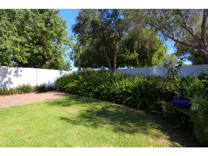 48A Victoria Street, St James WA 6102