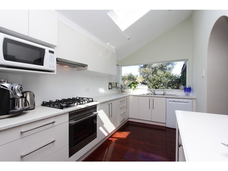 48A Victoria Street, St James WA 6102