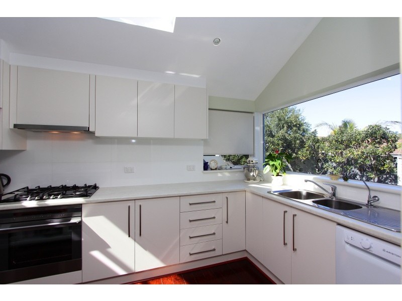 48A Victoria Street, St James WA 6102