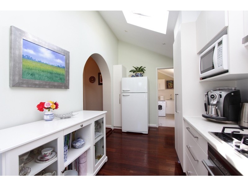 48A Victoria Street, St James WA 6102