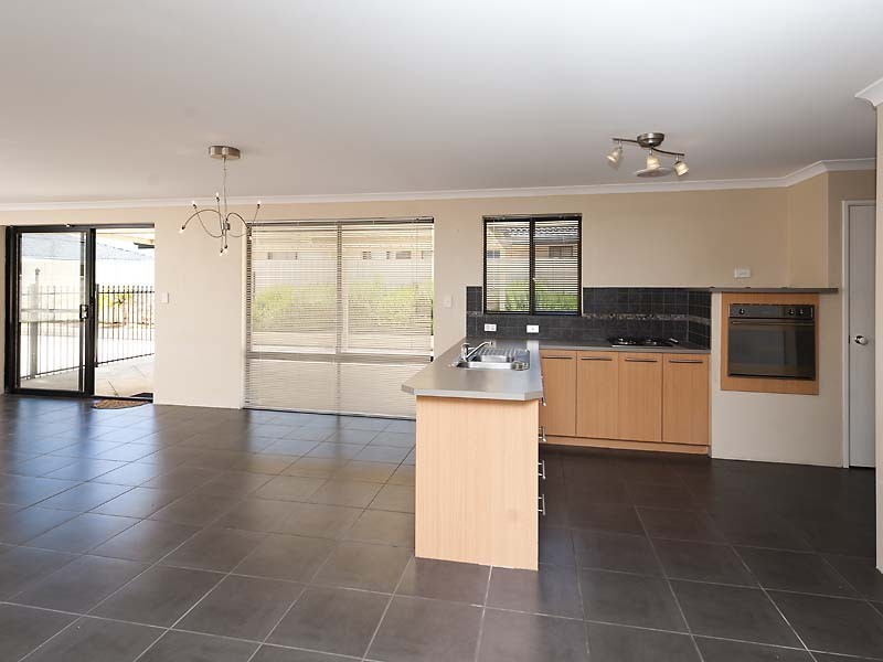 15 Dalyup Road, Southern River WA 6110