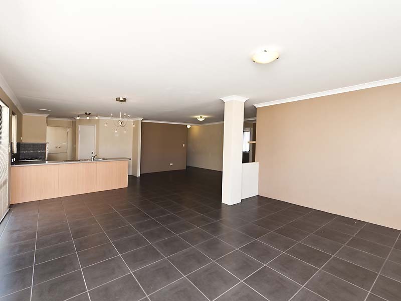 15 Dalyup Road, Southern River WA 6110