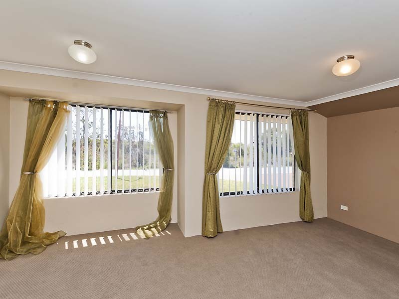 15 Dalyup Road, Southern River WA 6110