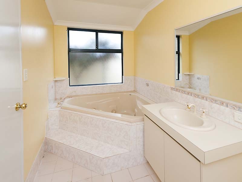 146 Gay Street, Huntingdale WA 6110